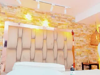 Ximena-Case's Live Sex Cam Show