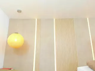 Ximena-Case's Live Sex Cam Show