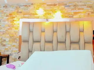 Ximena-Case's Live Sex Cam Show