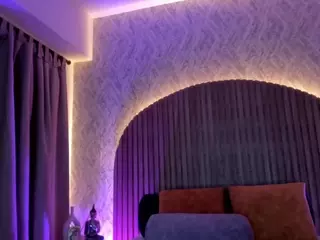 Kendall-Silver's Live Sex Cam Show
