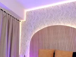 Kendall-Silver's Live Sex Cam Show