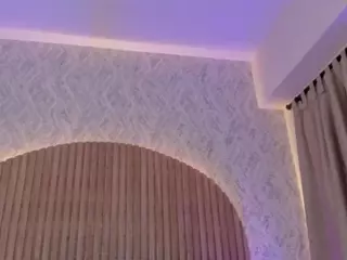 Kendall-Silver's Live Sex Cam Show