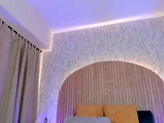 Kendall-Silver's Live Sex Cam Show