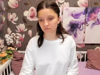 MelanieGrand's Live Sex Cam Show