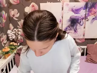 MelanieGrand's Live Sex Cam Show