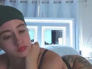 adafontaine18's Live Sex Cam Show