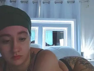 adafontaine18's Live Sex Cam Show