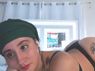 adafontaine18's Live Sex Cam Show