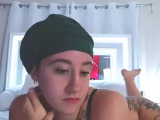 adafontaine18's Live Sex Cam Show