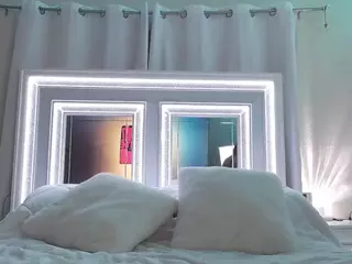 adafontaine18's Live Sex Cam Show