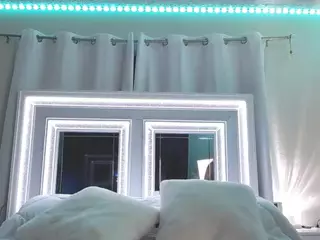 adafontaine18's Live Sex Cam Show