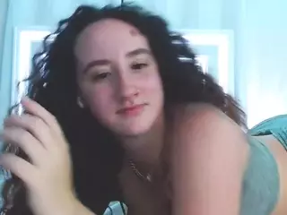 adafontaine18's Live Sex Cam Show