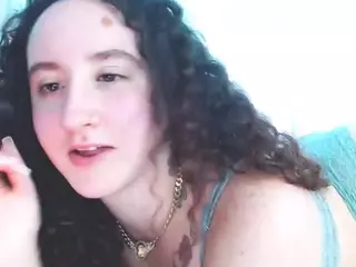 adafontaine18's Live Sex Cam Show