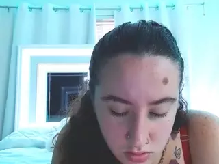 adafontaine18's Live Sex Cam Show
