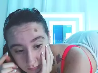 adafontaine18's Live Sex Cam Show