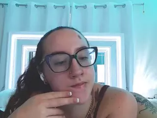adafontaine18's Live Sex Cam Show