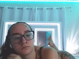 adafontaine18's Live Sex Cam Show
