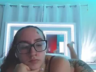 adafontaine18's Live Sex Cam Show