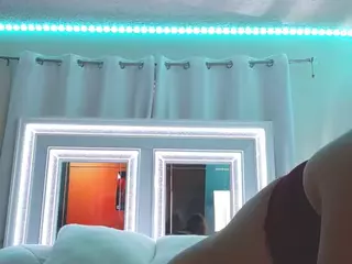adafontaine18's Live Sex Cam Show