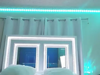 adafontaine18's Live Sex Cam Show