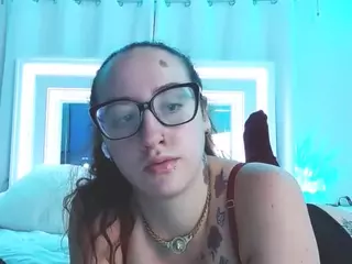 adafontaine18's Live Sex Cam Show