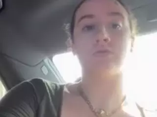 adafontaine18's Live Sex Cam Show