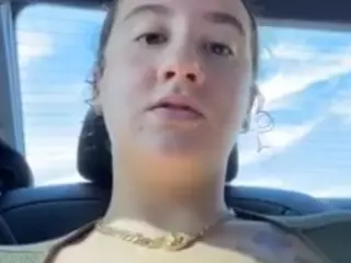 adafontaine18's Live Sex Cam Show