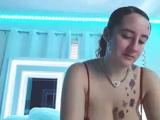 adafontaine18's Live Sex Cam Show