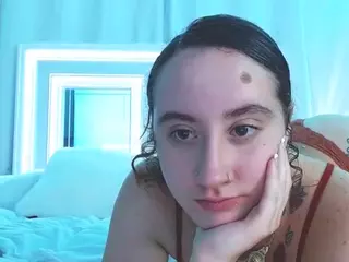 adafontaine18's Live Sex Cam Show