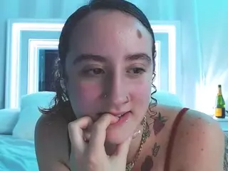 adafontaine18's Live Sex Cam Show