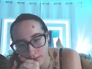 adafontaine18's Live Sex Cam Show