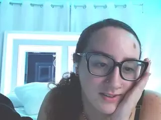 adafontaine18's Live Sex Cam Show