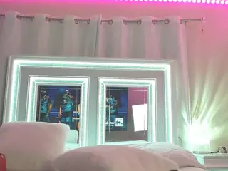 adafontaine18's Live Sex Cam Show