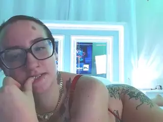 adafontaine18's Live Sex Cam Show