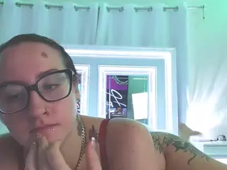 adafontaine18's Live Sex Cam Show