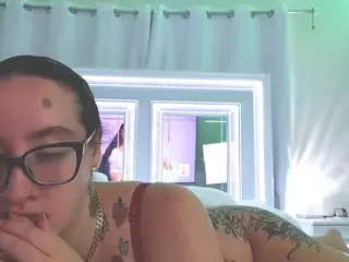 adafontaine18's Live Sex Cam Show