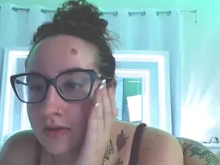 adafontaine18's Live Sex Cam Show