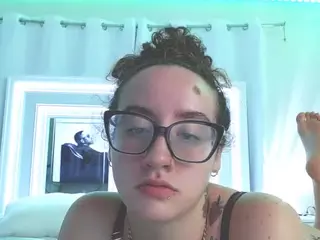 adafontaine18's Live Sex Cam Show