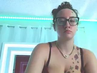 adafontaine18's Live Sex Cam Show