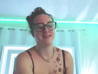 adafontaine18's Live Sex Cam Show