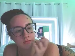 adafontaine18's Live Sex Cam Show