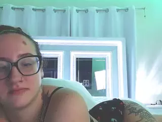 adafontaine18's Live Sex Cam Show
