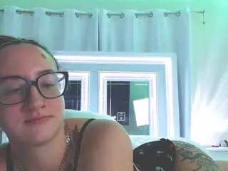 adafontaine18's Live Sex Cam Show
