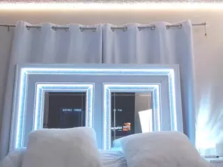 adafontaine18's Live Sex Cam Show