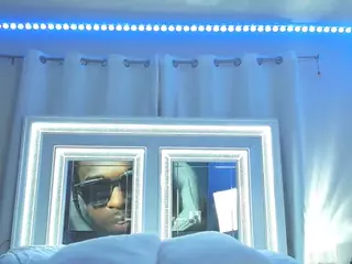 adafontaine18's Live Sex Cam Show