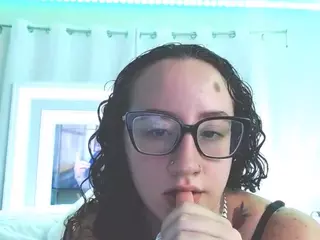 adafontaine18's Live Sex Cam Show