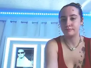 adafontaine18's Live Sex Cam Show