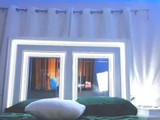 adafontaine18's Live Sex Cam Show
