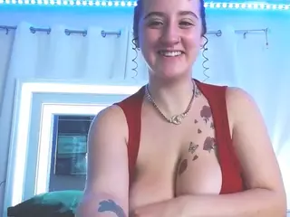 adafontaine18's Live Sex Cam Show