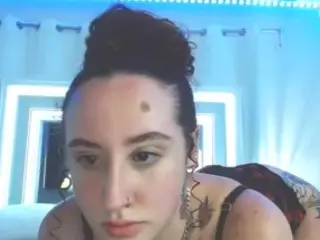 adafontaine18's Live Sex Cam Show